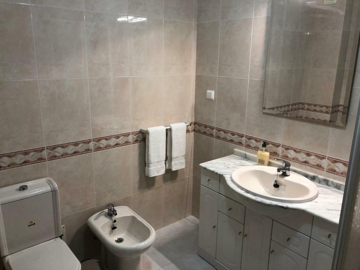 Olinda'S 2 Bedroom Apartment 라고스 외부 사진