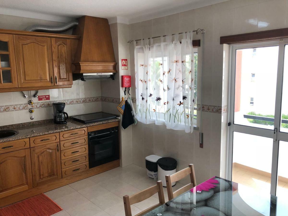 Olinda'S 2 Bedroom Apartment 라고스 외부 사진