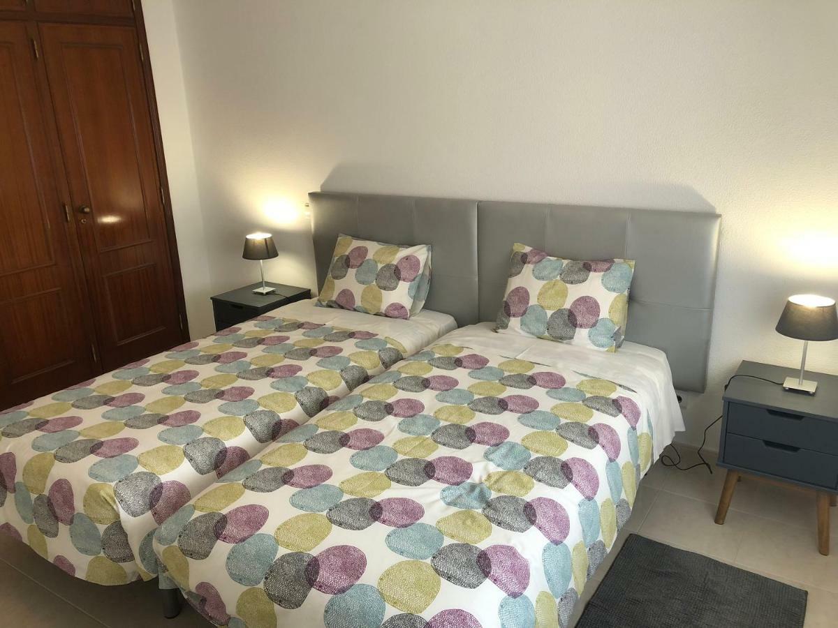 Olinda'S 2 Bedroom Apartment 라고스 외부 사진